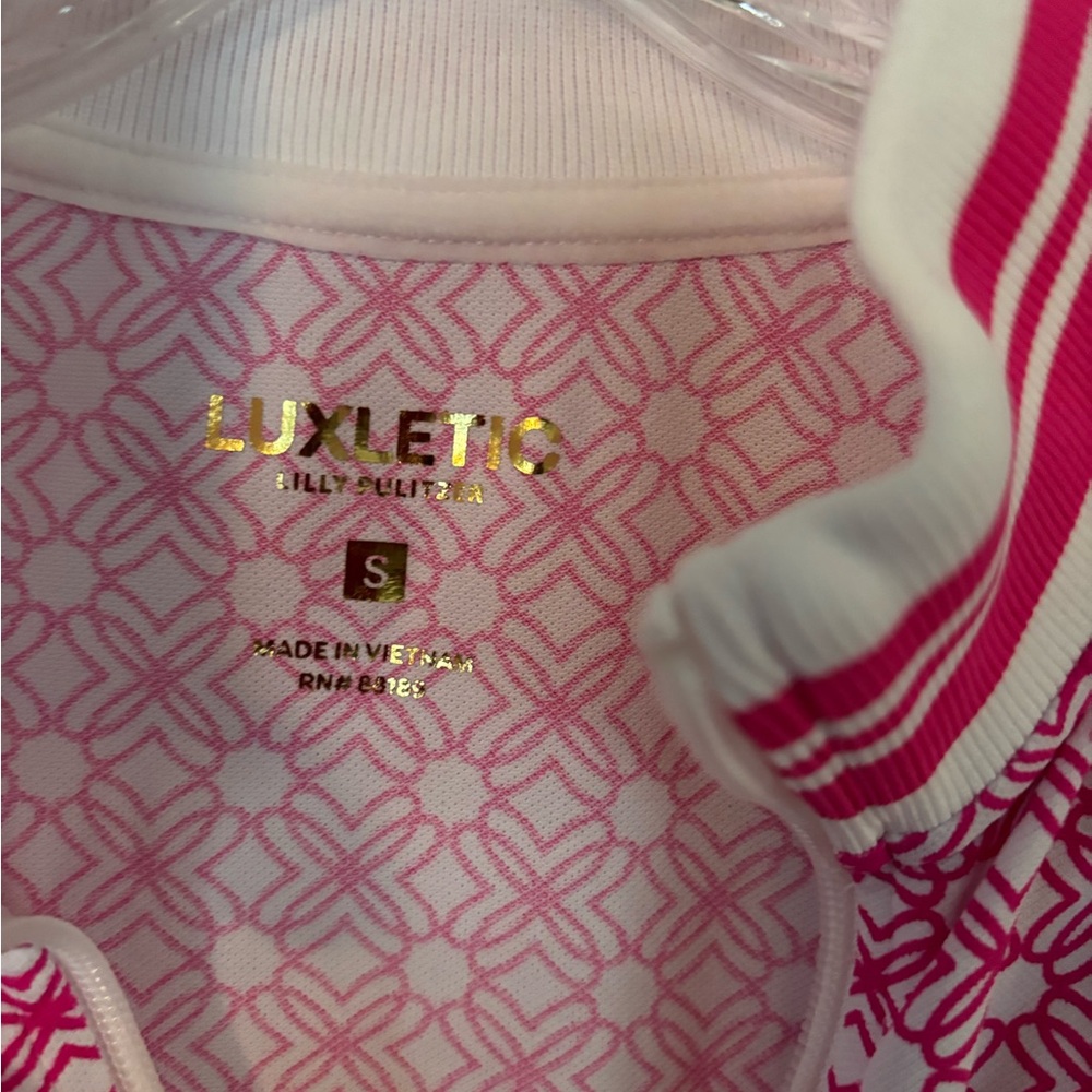Lilly Pulitzer Luxletic Women’s Pink Patterned zip Jacket - Picture 2 of 2
